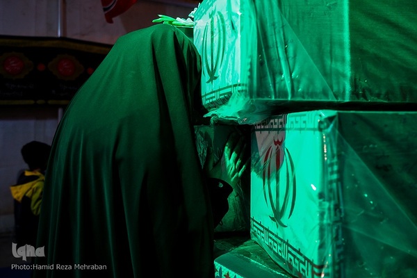 وداع با دویست سردار بی‌پلاک