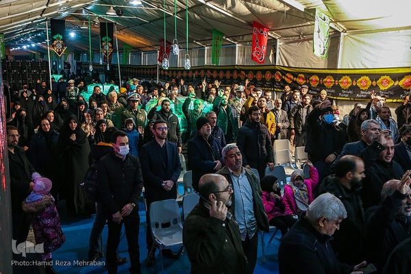 وداع با دویست سردار بی‌پلاک