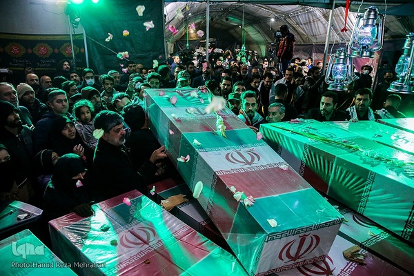 وداع با دویست سردار بی‌پلاک