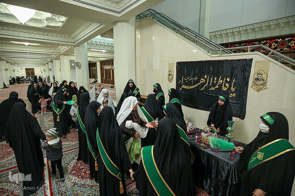 سیب بهشتی‎‎