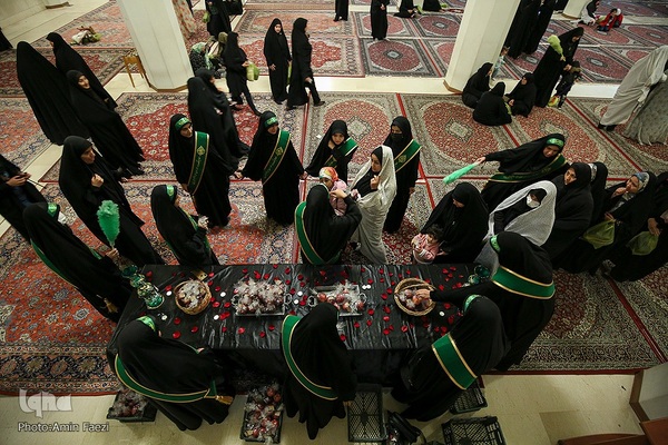 سیب بهشتی‎‎