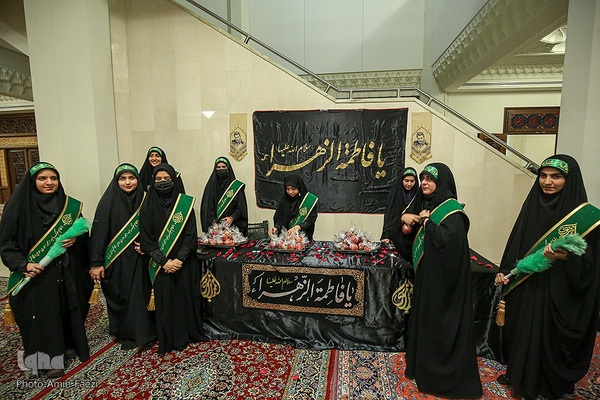 سیب بهشتی‎‎