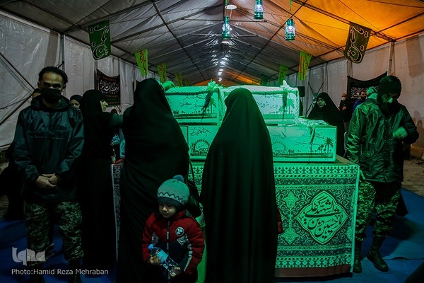 وداع با دویست سردار بی‌پلاک