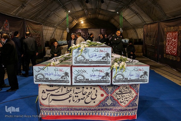 وداع با دویست سردار بی‌پلاک