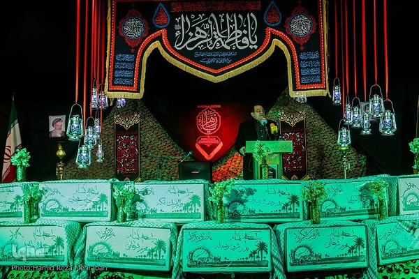 وداع با دویست سردار بی‌پلاک