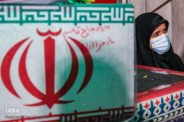 وداع با دویست سردار بی‌پلاک