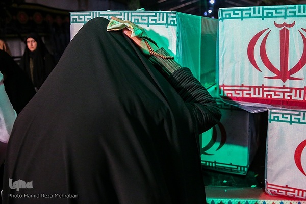 وداع با دویست سردار بی‌پلاک