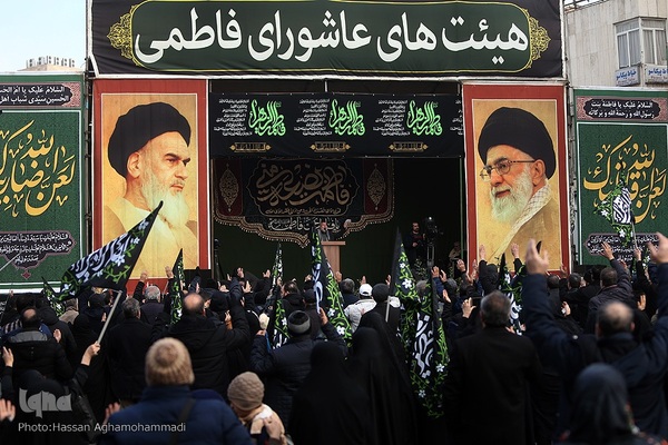 تجمع هیئت‌های عاشورای فاطمی در میدان هفت تیر