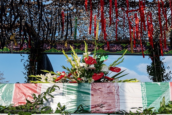 تشییع پیکر مطهر ۴ شهید گمنام دفاع مقدس در کرج‎‎