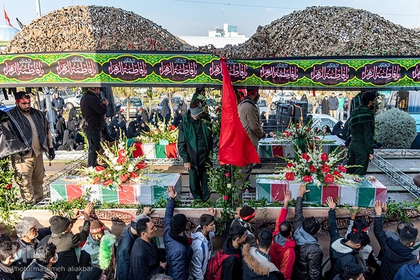 تشییع پیکر مطهر ۴ شهید گمنام دفاع مقدس در کرج‎‎