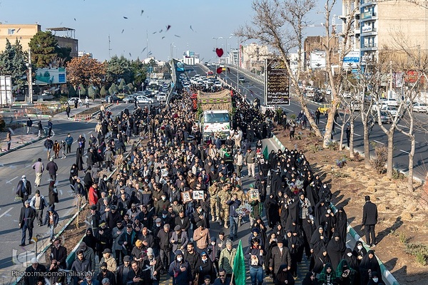 تشییع پیکر مطهر ۴ شهید گمنام دفاع مقدس در کرج‎‎