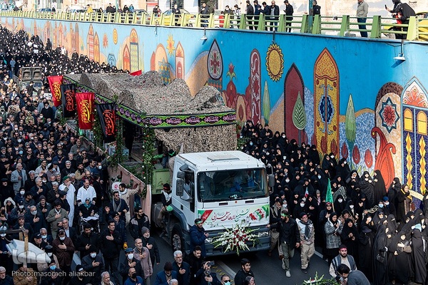 تشییع پیکر مطهر ۴ شهید گمنام دفاع مقدس در کرج‎‎