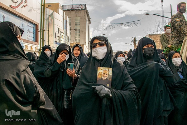 تشییع یپکر یک شهید گمنام در شهرکرد