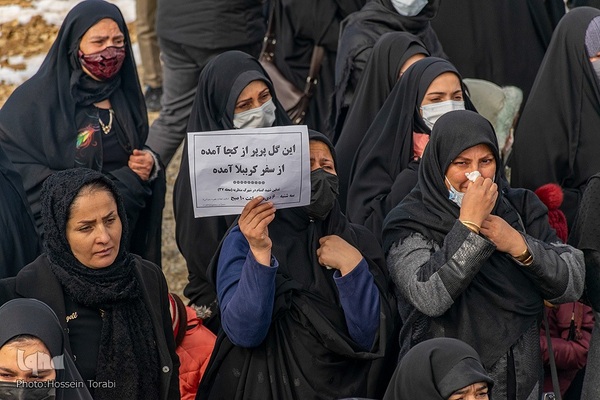 تشییع یپکر یک شهید گمنام در شهرکرد