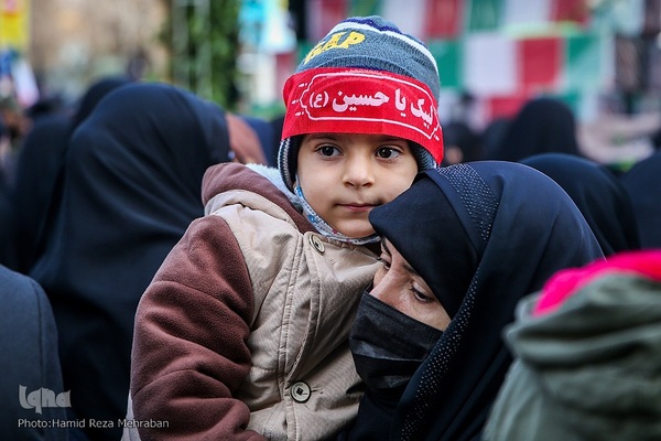 شمیم عطر یاس در تهران وزیدن گرفت