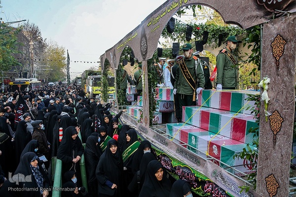 شمیم عطر یاس در تهران وزیدن گرفت