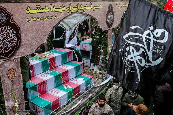 شمیم عطر یاس در تهران وزیدن گرفت