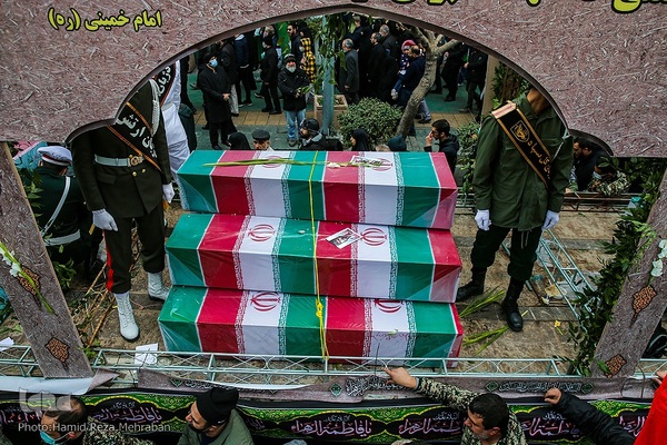 شمیم عطر یاس در تهران وزیدن گرفت