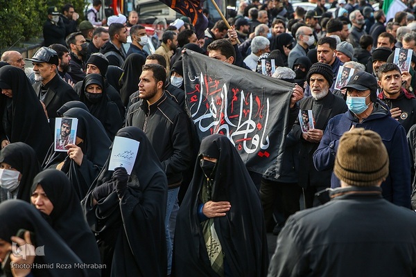 شمیم عطر یاس در تهران وزیدن گرفت