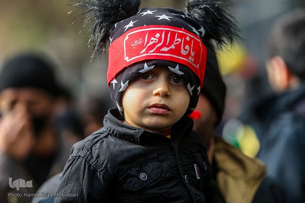 شمیم عطر یاس در تهران وزیدن گرفت