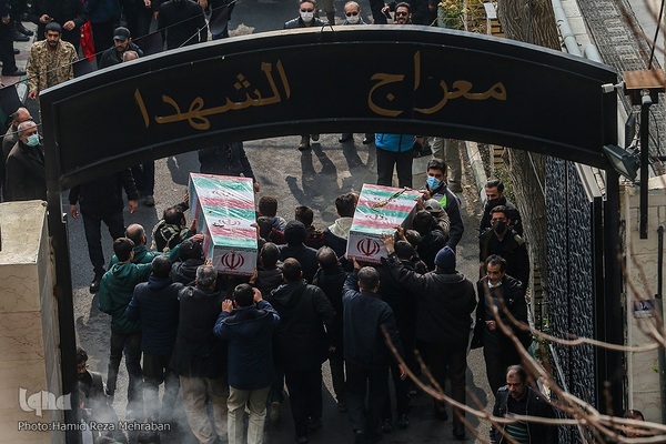 تشییع آلاله‌های گمنام در معراج الشهدای تهران