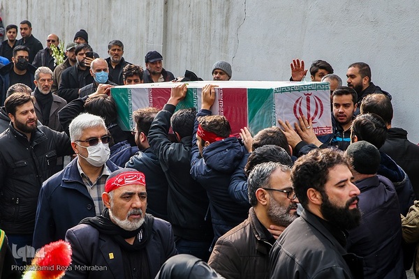 تشییع آلاله‌های گمنام در معراج الشهدای تهران