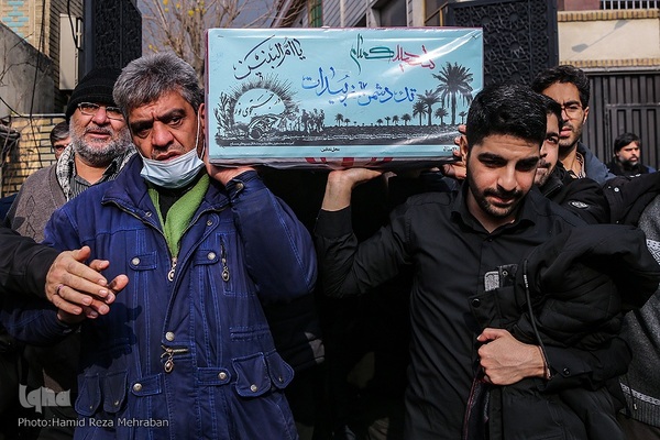 تشییع آلاله‌های گمنام در معراج الشهدای تهران