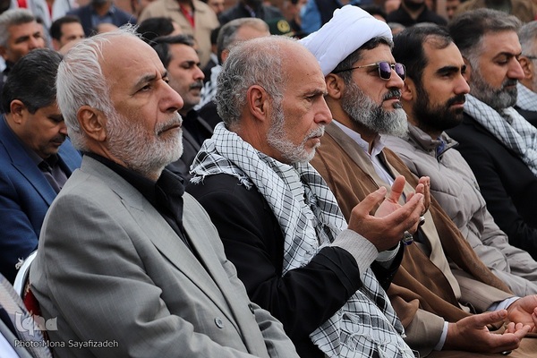 تشییع شهید گمنام در شرکت ملی حفاری