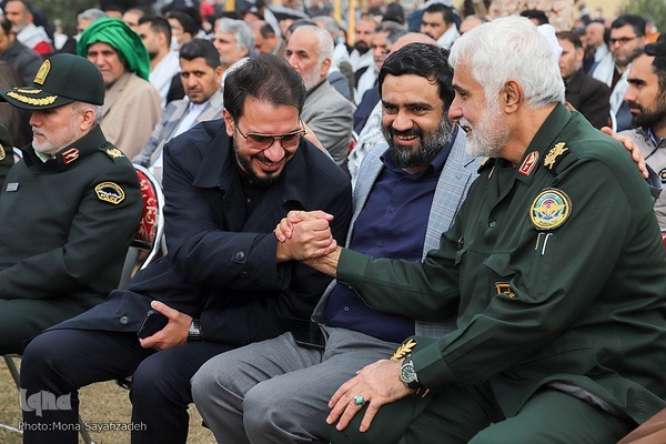 تشییع شهید گمنام در شرکت ملی حفاری