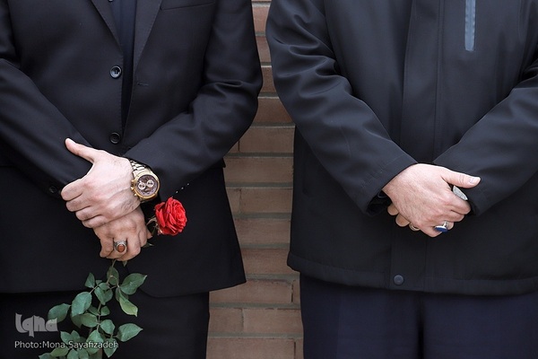 تشییع شهید گمنام در شرکت ملی حفاری