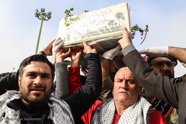 تشییع شهید گمنام در شرکت ملی حفاری