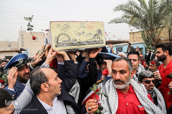 تشییع شهید گمنام در شرکت ملی حفاری