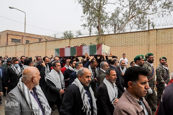 تشییع شهید گمنام در شرکت ملی حفاری