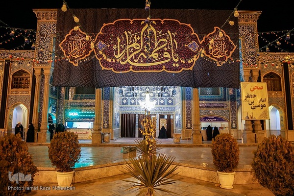 غبار‌روبی مضجع مطهر حضرت عبدالعظیم حسنی(ع)