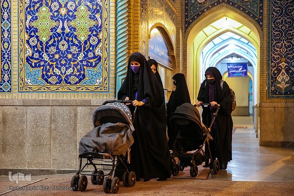 غبار‌روبی مضجع مطهر حضرت عبدالعظیم حسنی(ع)