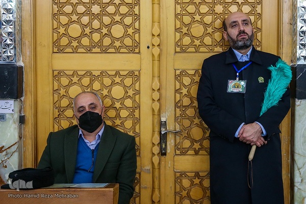 غبار‌روبی مضجع مطهر حضرت عبدالعظیم حسنی(ع)