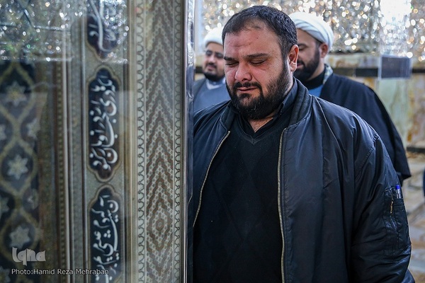 غبار‌روبی مضجع مطهر حضرت عبدالعظیم حسنی(ع)