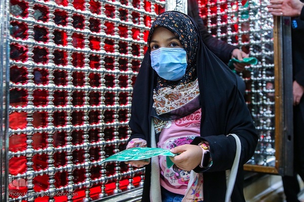 غبار‌روبی مضجع مطهر حضرت عبدالعظیم حسنی(ع)