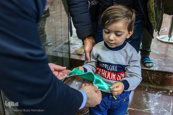 غبار‌روبی مضجع مطهر حضرت عبدالعظیم حسنی(ع)