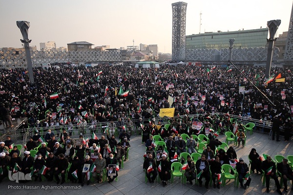 مراسم گرامیداشت یوم‌الله ۹دی در میدان امام حسین (ع)
