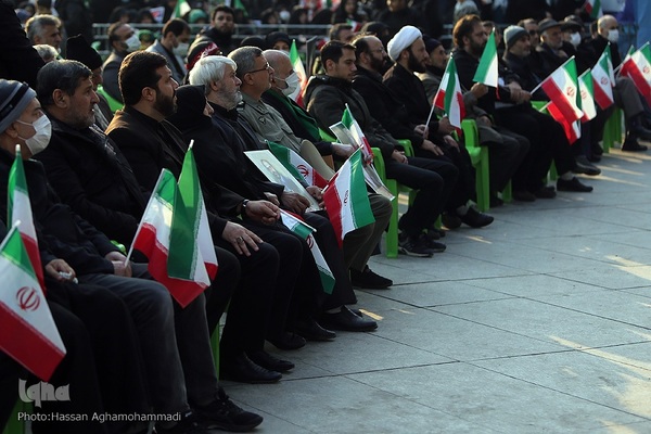 مراسم گرامیداشت یوم‌الله ۹دی در میدان امام حسین (ع)