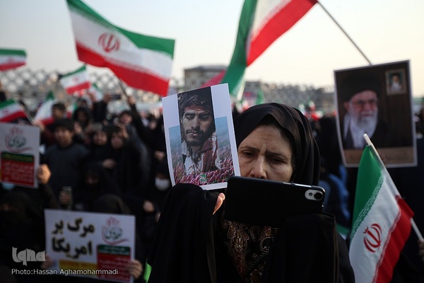 مراسم گرامیداشت یوم‌الله ۹دی در میدان امام حسین (ع)