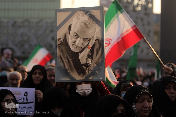 مراسم گرامیداشت یوم‌الله ۹دی در میدان امام حسین (ع)