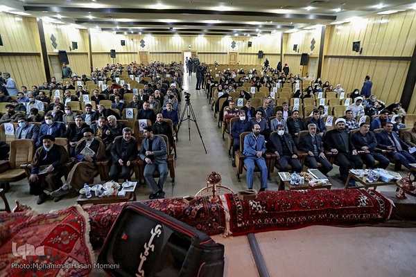 رونمایی از قالیچه اصیل ملایر با حضور وزير میراث فرهنگی، گردشگری و صنایع دستی‎‎