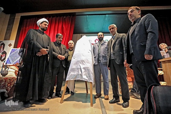 رونمایی از قالیچه اصیل ملایر با حضور وزير میراث فرهنگی، گردشگری و صنایع دستی‎‎