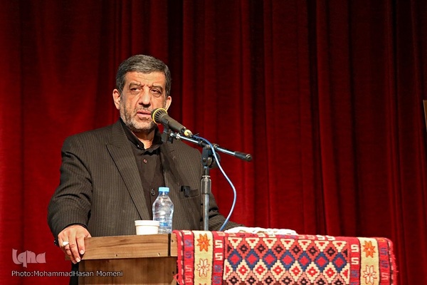 رونمایی از قالیچه اصیل ملایر با حضور وزير میراث فرهنگی، گردشگری و صنایع دستی‎‎