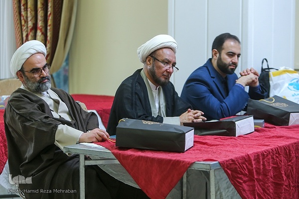 کمسیون‌های بزرگداشت علامه مصباح یزدی(ره)