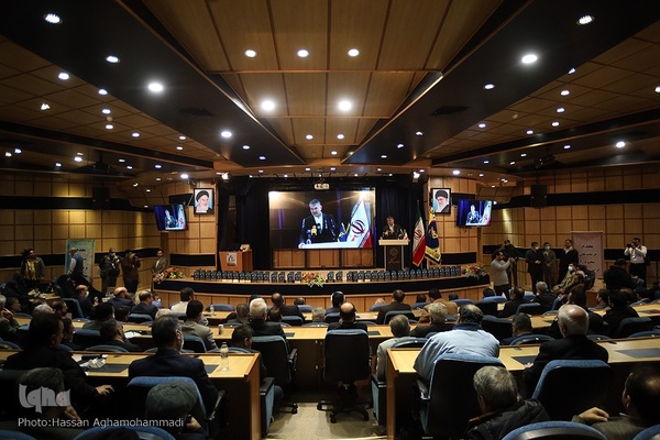 دومین همایش کارمند تراز مکتب حاج قاسم