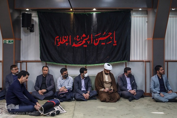 آیین وداع با پیکر شهید دفاع مقدس در بیمارستان نجمیه