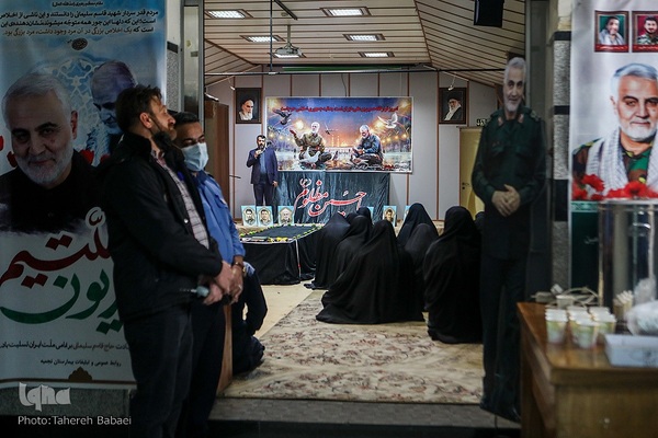 آیین وداع با پیکر شهید دفاع مقدس در بیمارستان نجمیه